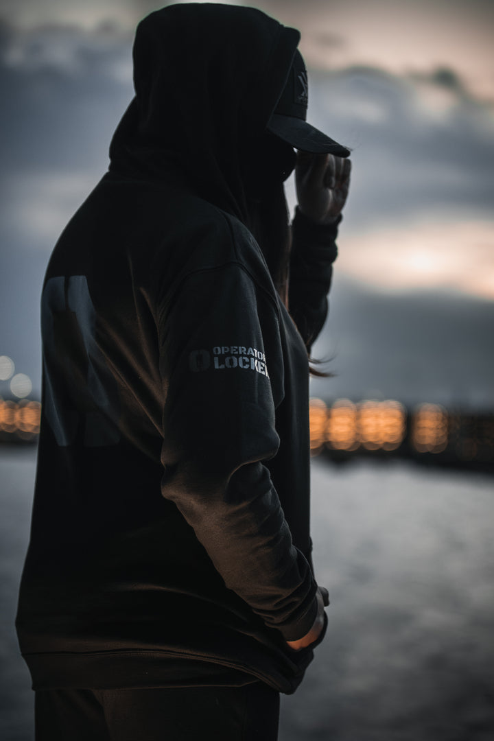 Tactical Hoodie – Blackout Edition